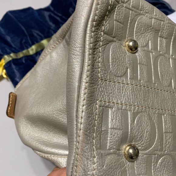 ❌SOLD❌(other site)Authentic Carolina Herrera bag - Picture 7 of 9